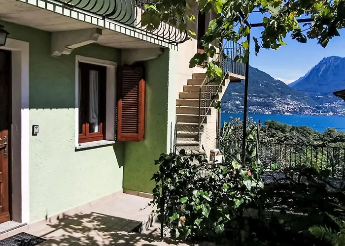 foto di Apartment Green House-1 By Interhome Rezzonico