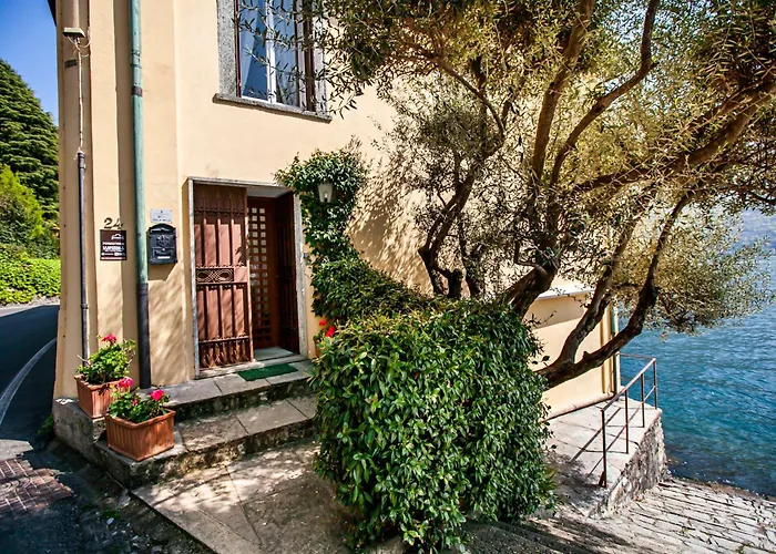 Darsena Di Riva Grande Hotel Moltrasio photo